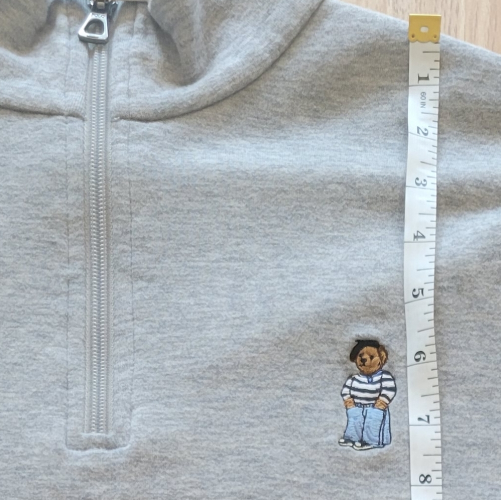 Medium Ralph Lauren quarter zip